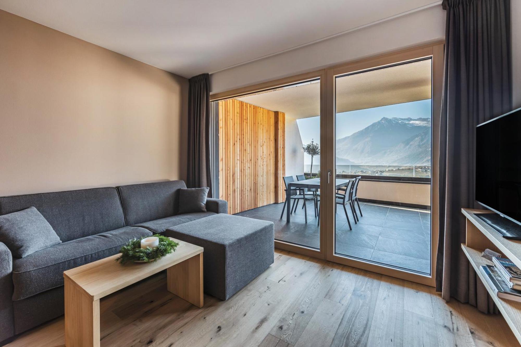 Dornsberg Panoramic Apartments 첸나 외부 사진